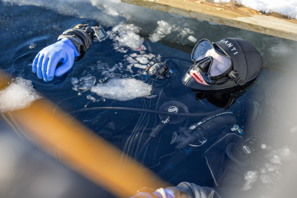 Polar Research Diving