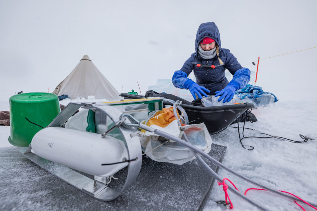 Polar Research Diving