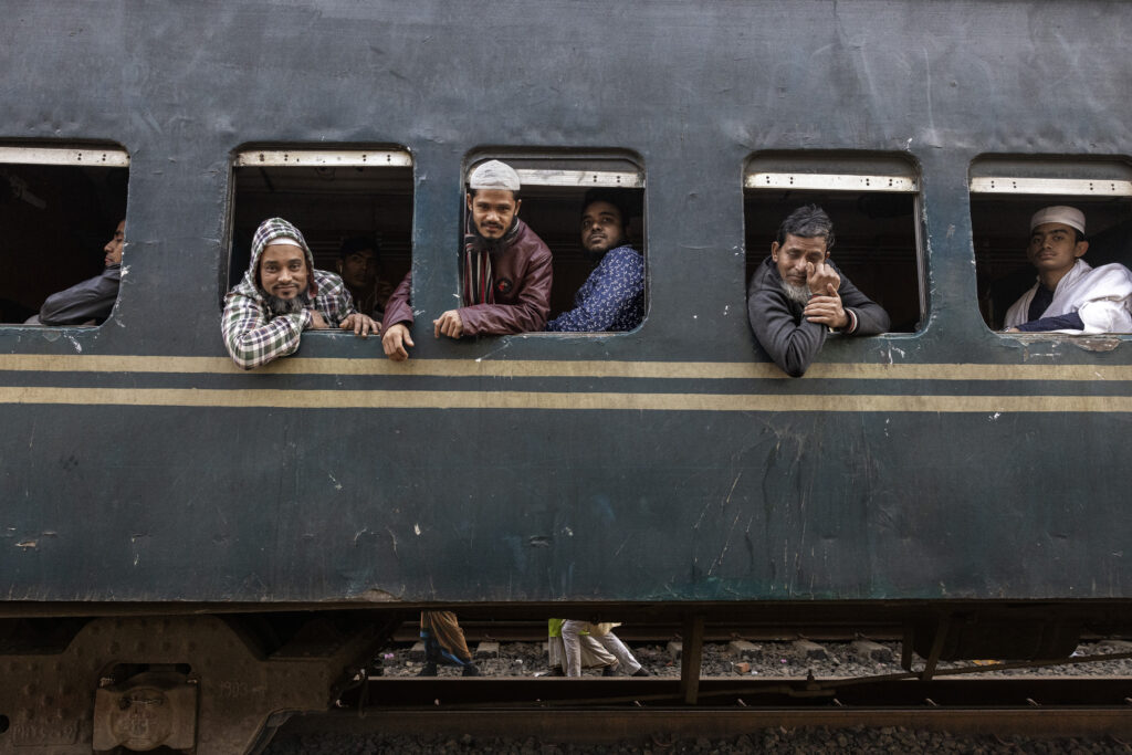 Toji train station in Dhaka