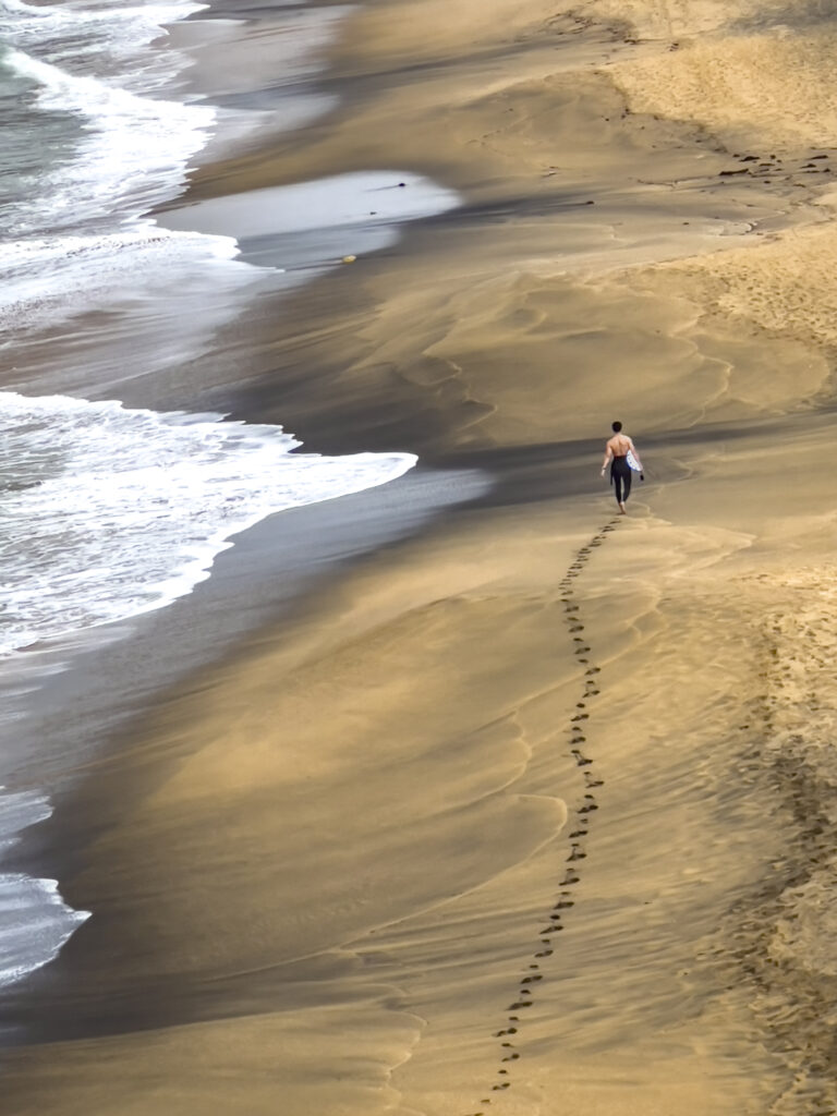 Between Sand and Surf