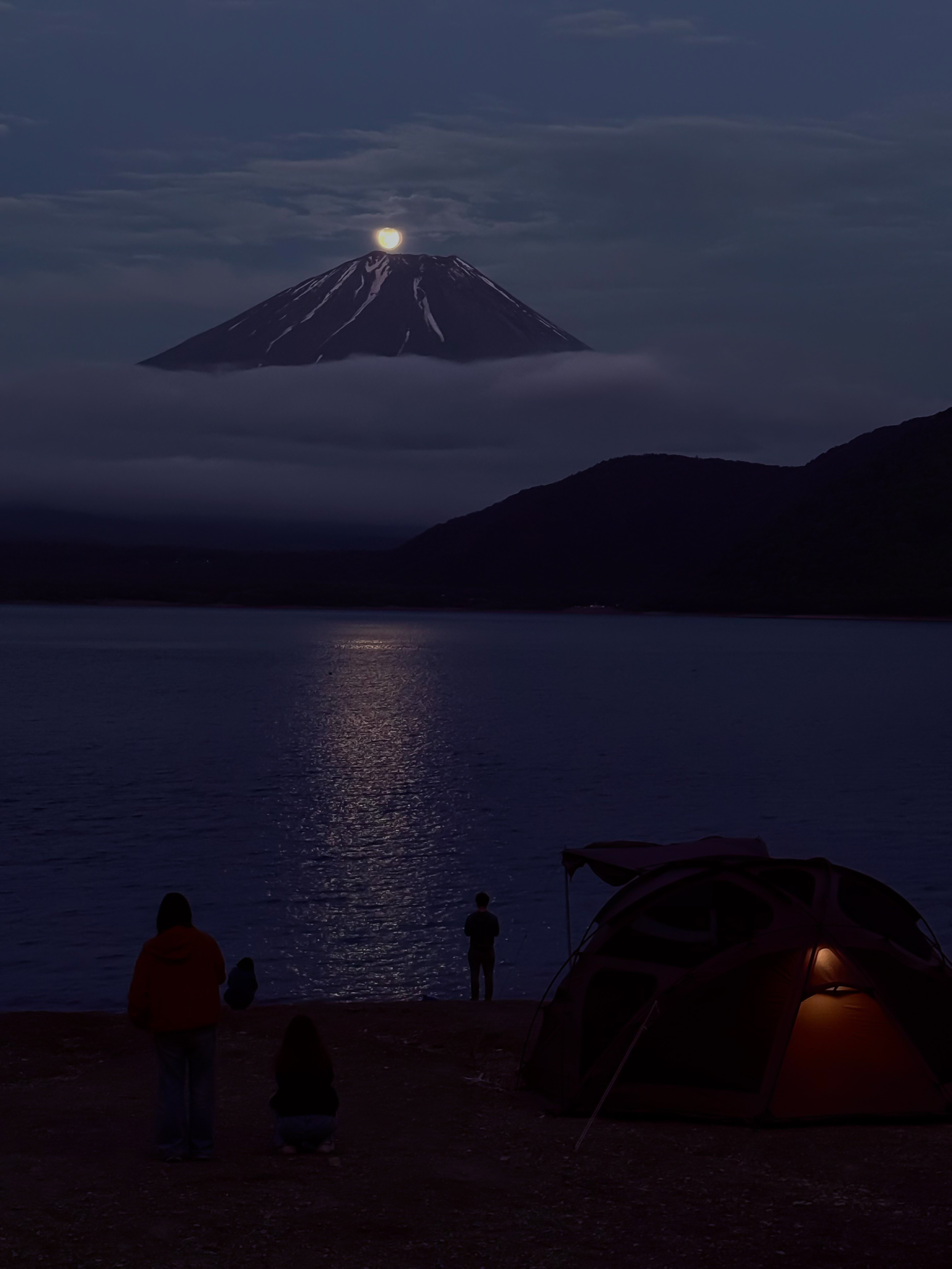 The Pearl Crown of Mt. Fuji