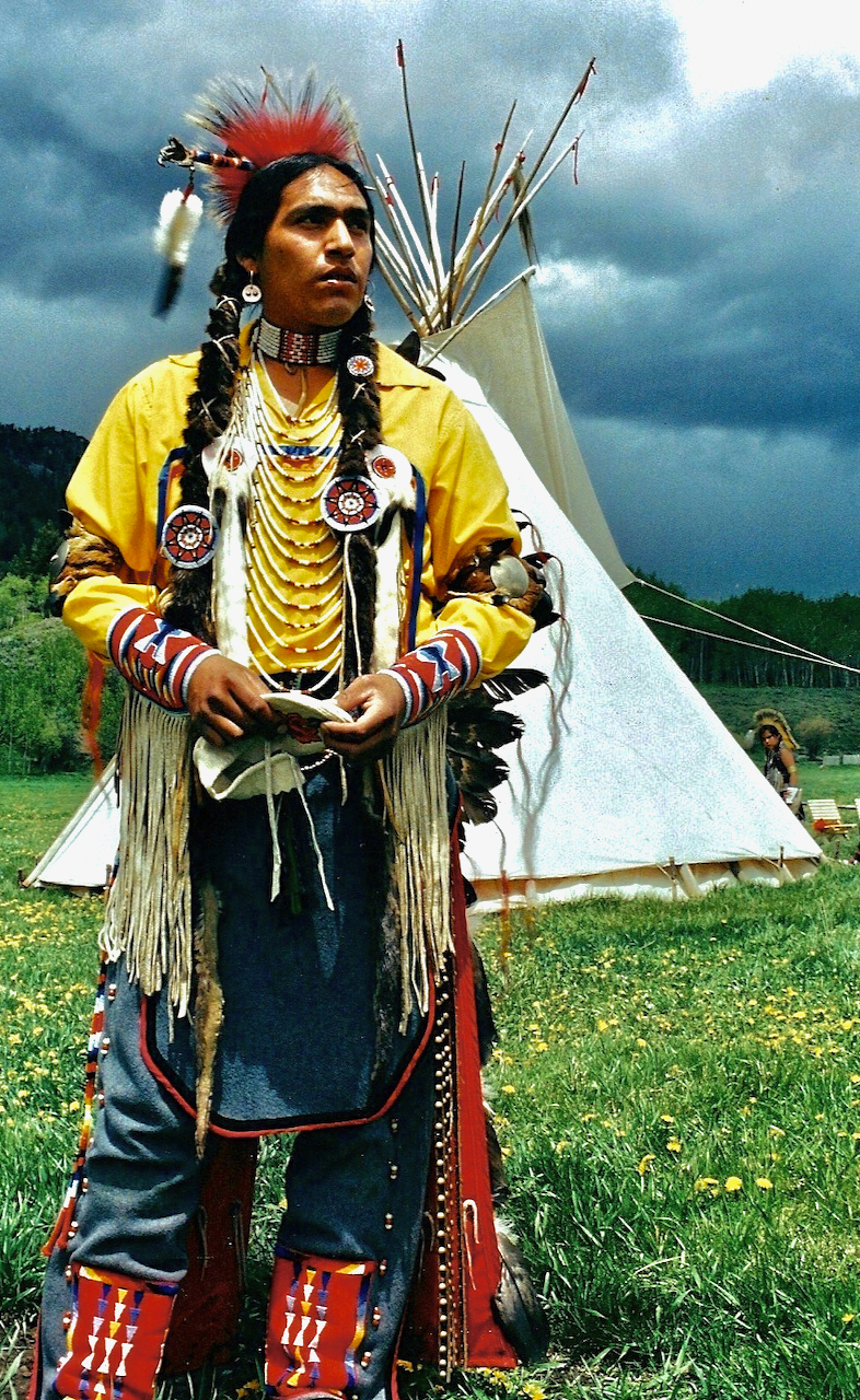 The Great Plains Powwow Trail 1985-2000
